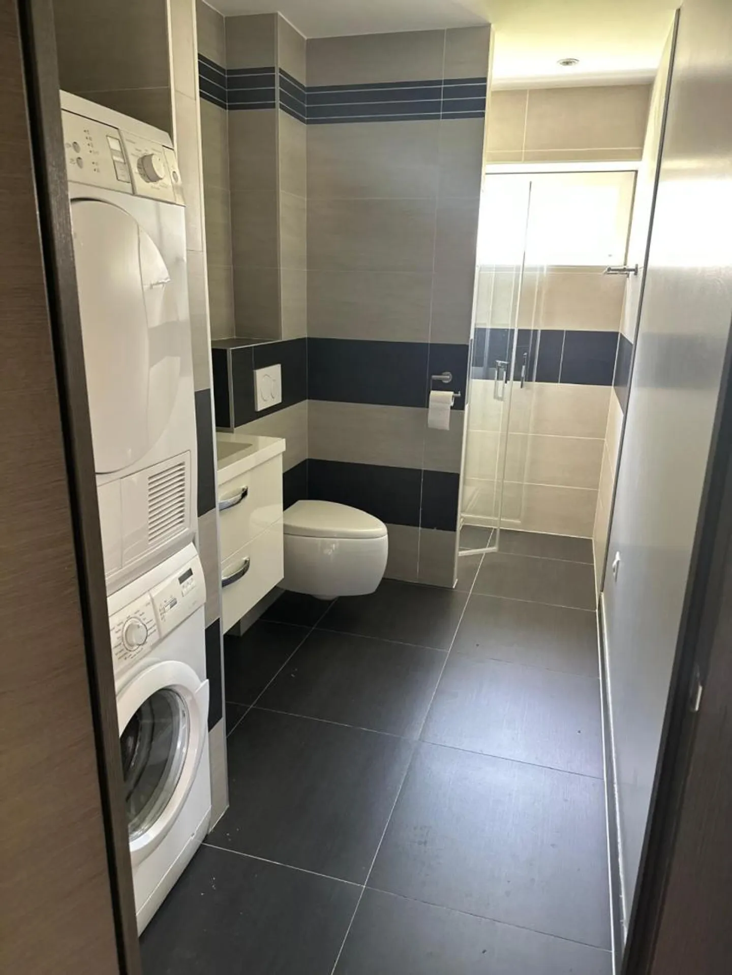 Geräumige Wohnung mit Garten - Foto 4 von 12