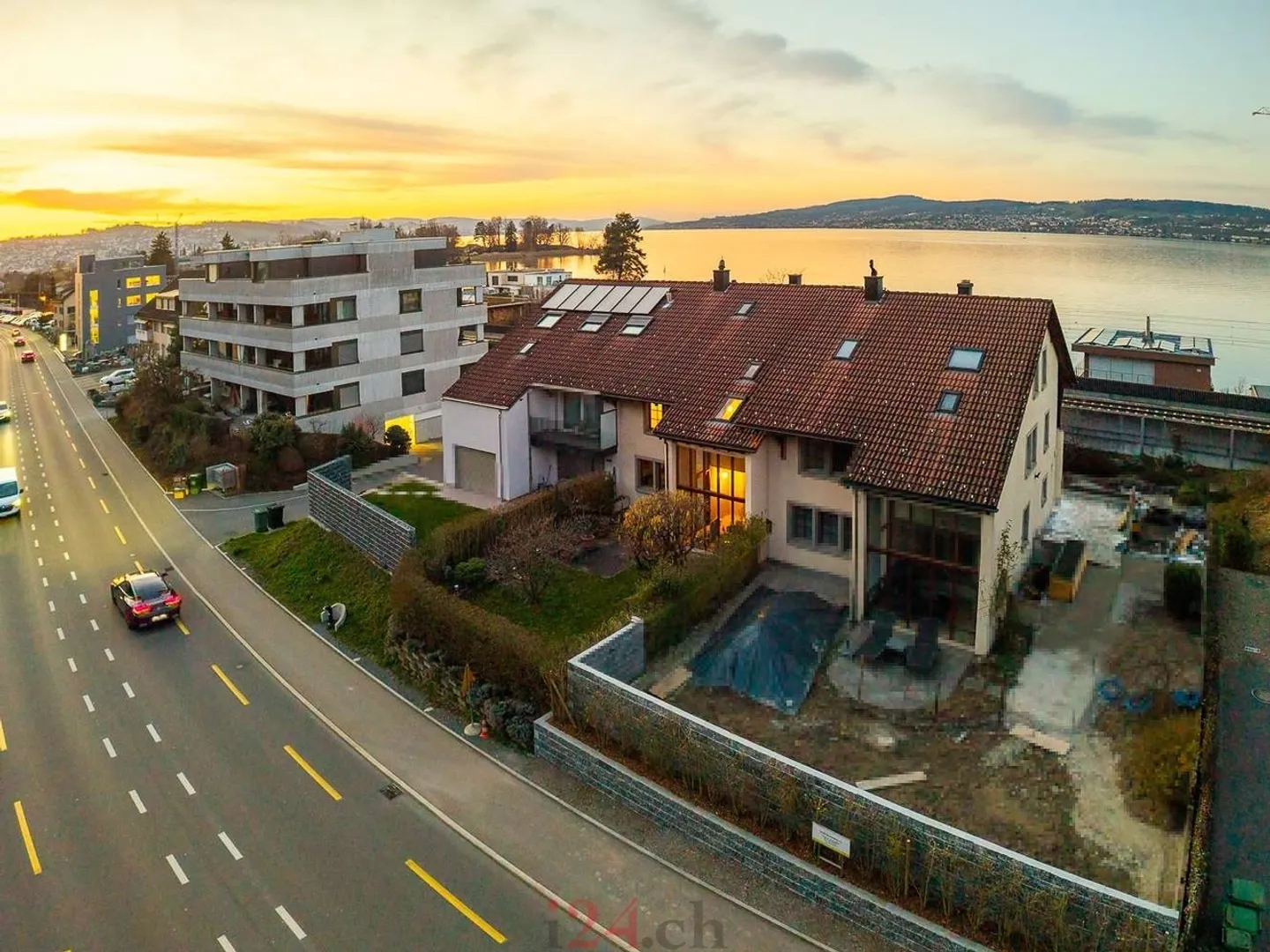 Charmantes Reihenhaus mit Seesicht - Foto 3 von 13