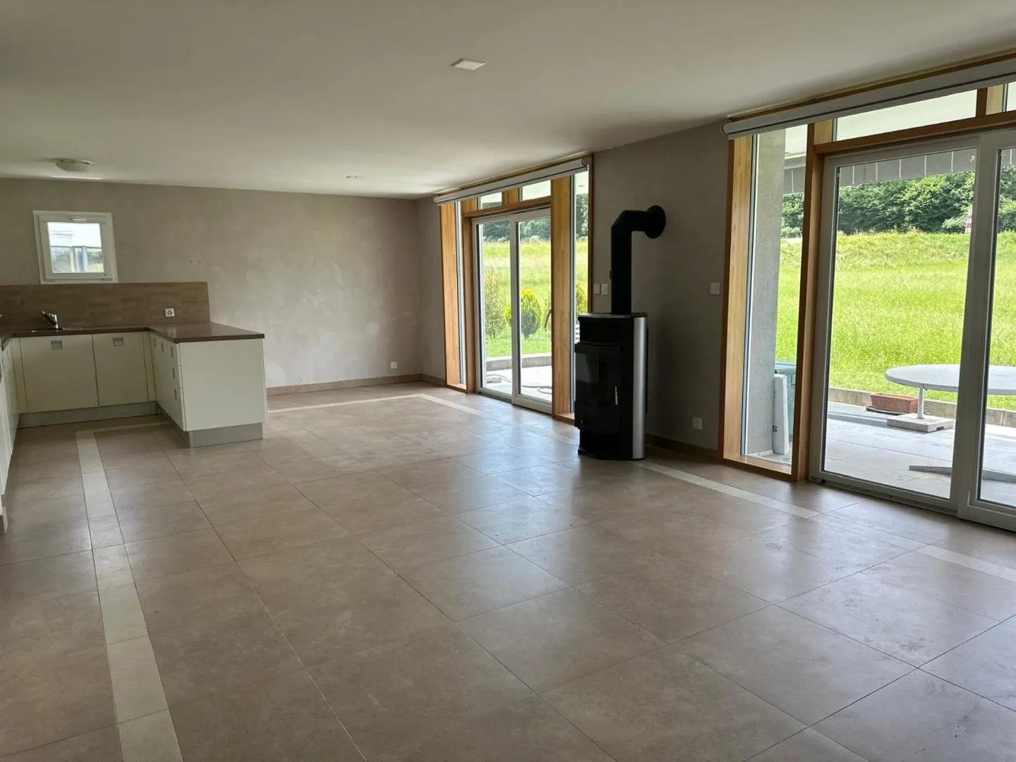 Geräumige Wohnung mit Garten - Foto 11 von 12