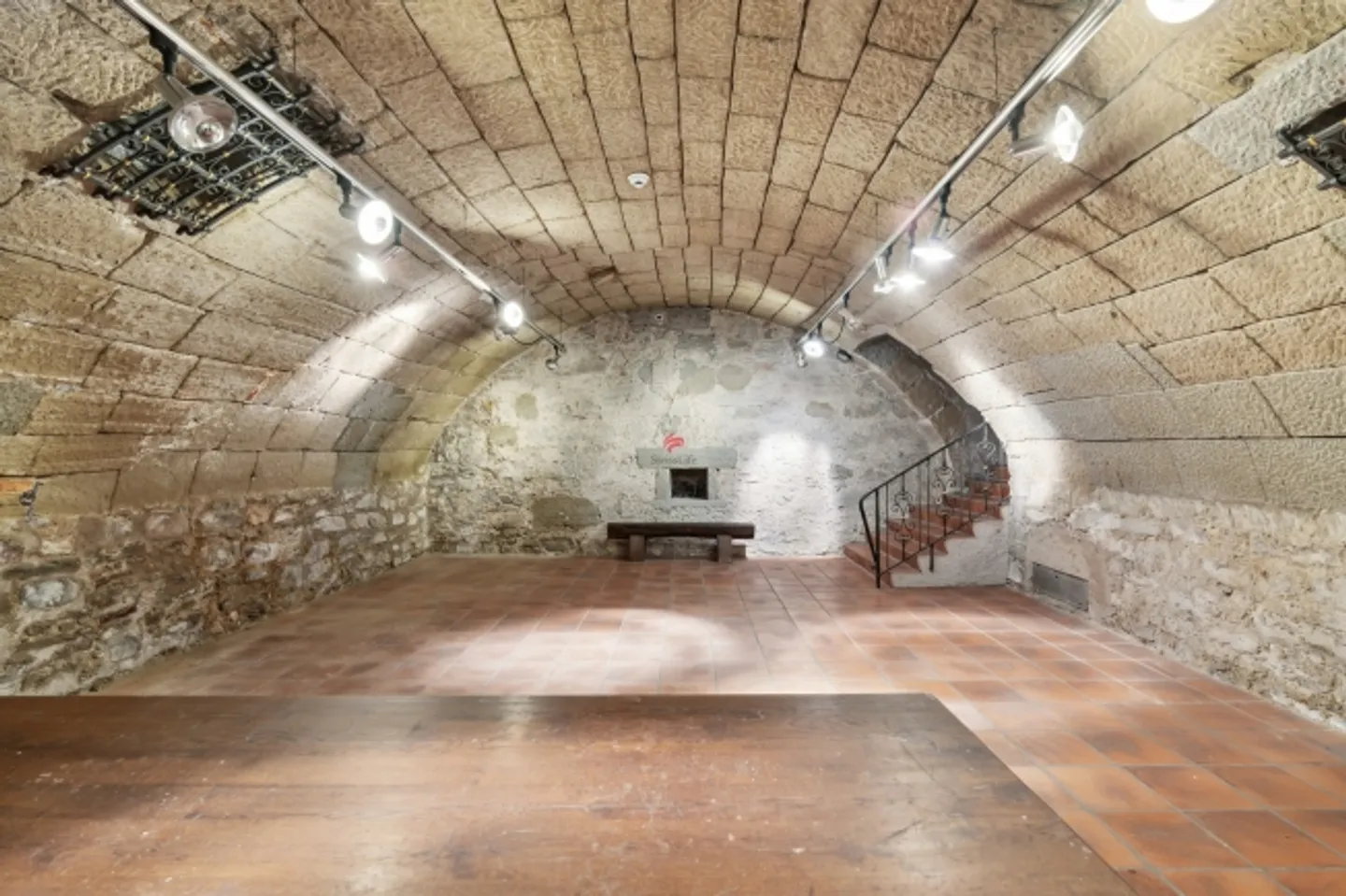 Propriété résidentielle et commerciale dans le centre-ville - Photo 8 sur 13