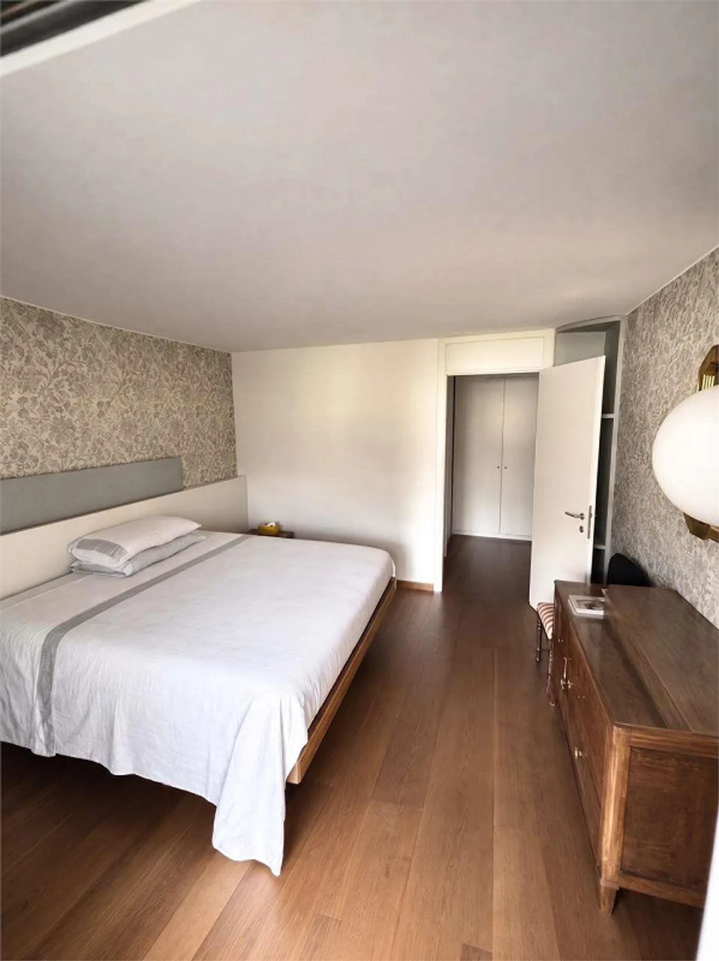 Exclusive 4.5 rooms with panoramic terrace - Pregassona - Photo 9 of 13