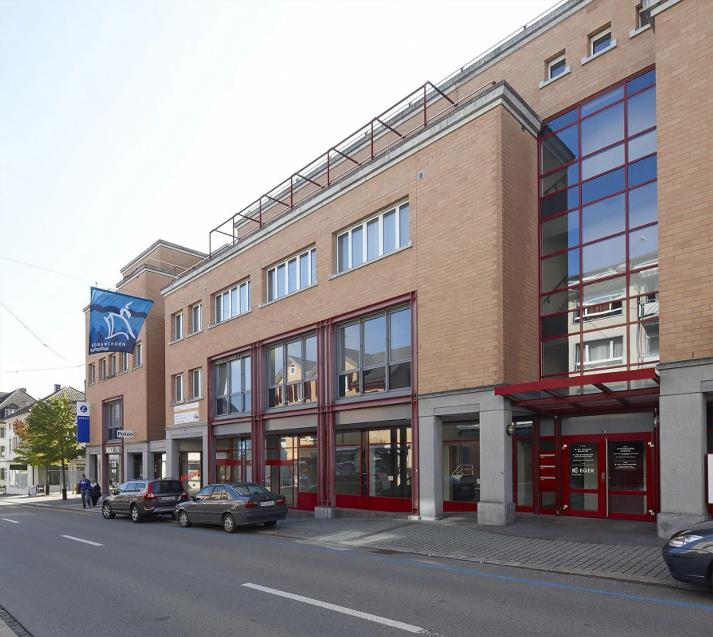 Spazio commerciale attraente in posizione privilegiata! - Foto 3 di 3