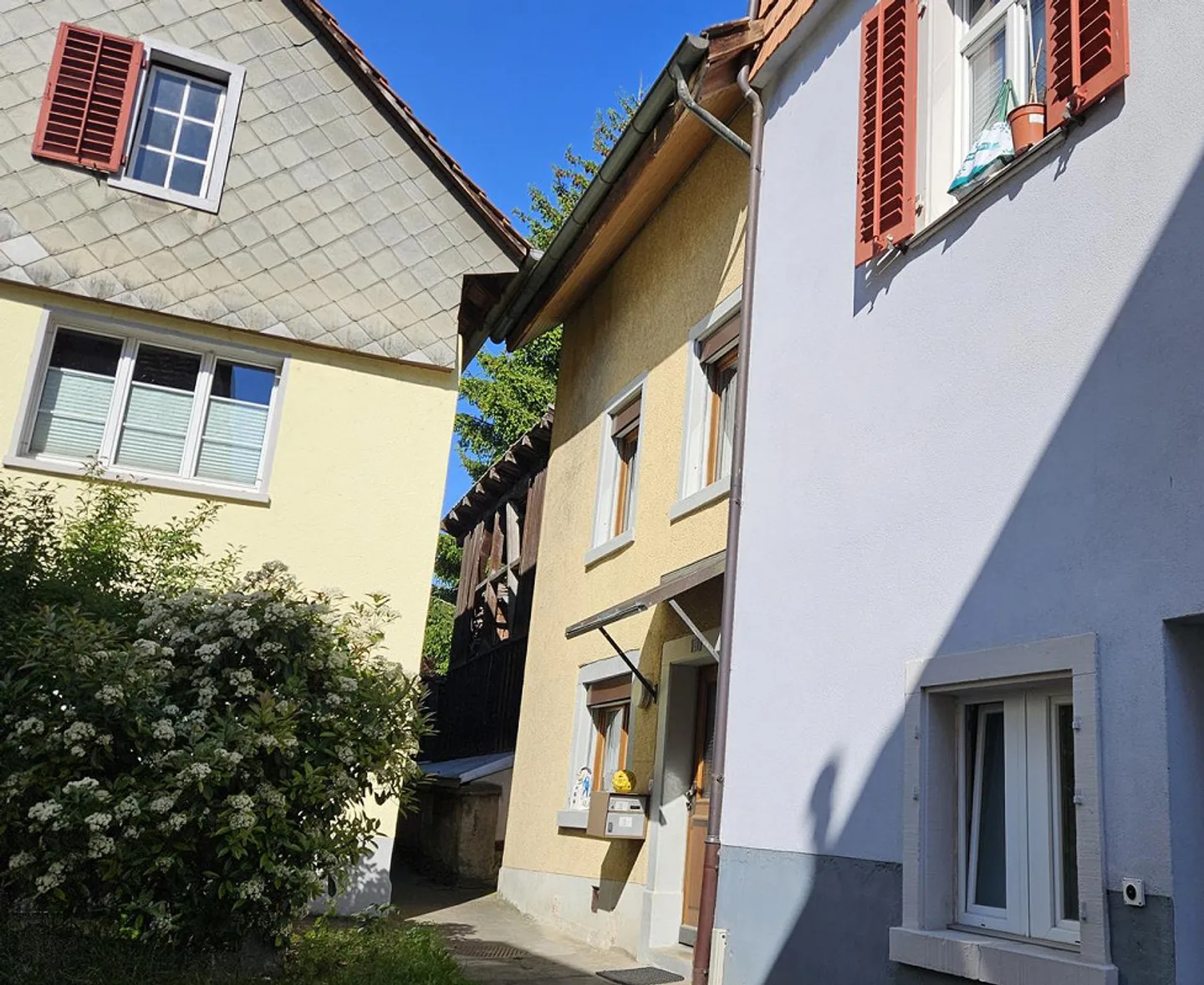 Ruhige Oase mitten im Zentrum von Beringen - Foto 2 von 22