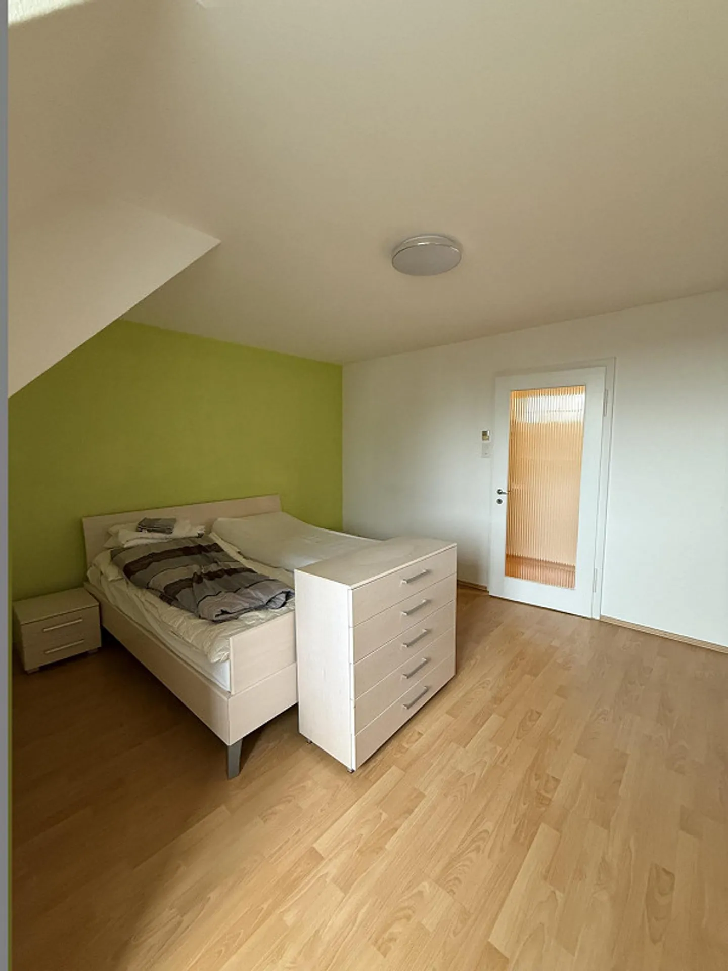 Appartement meublé de 3,5 pièces à Ehingerhof - avec pièce supplémentaire - Photo 10 sur 17