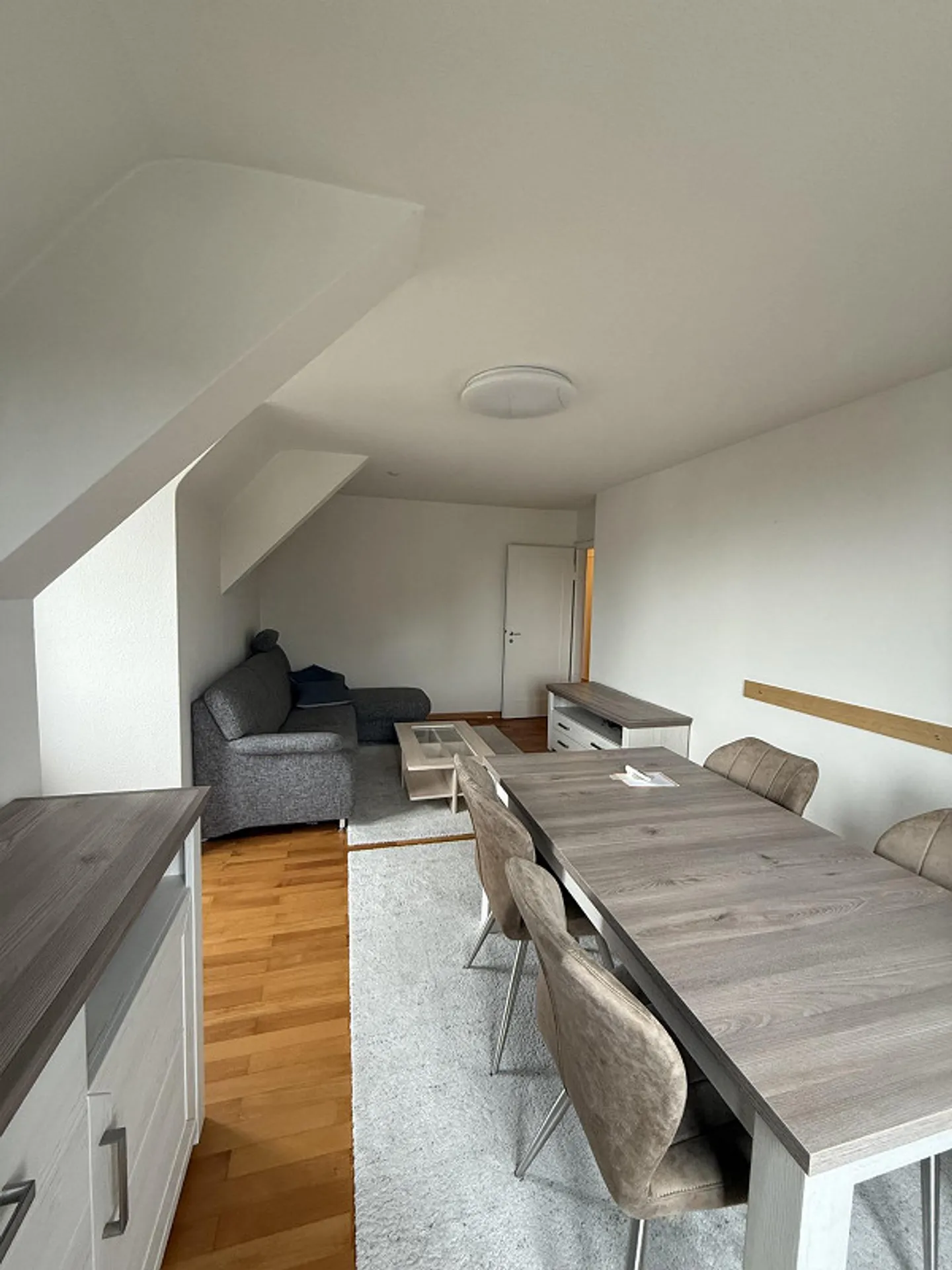 Appartement meublé de 3,5 pièces à Ehingerhof - avec pièce supplémentaire - Photo 13 sur 17