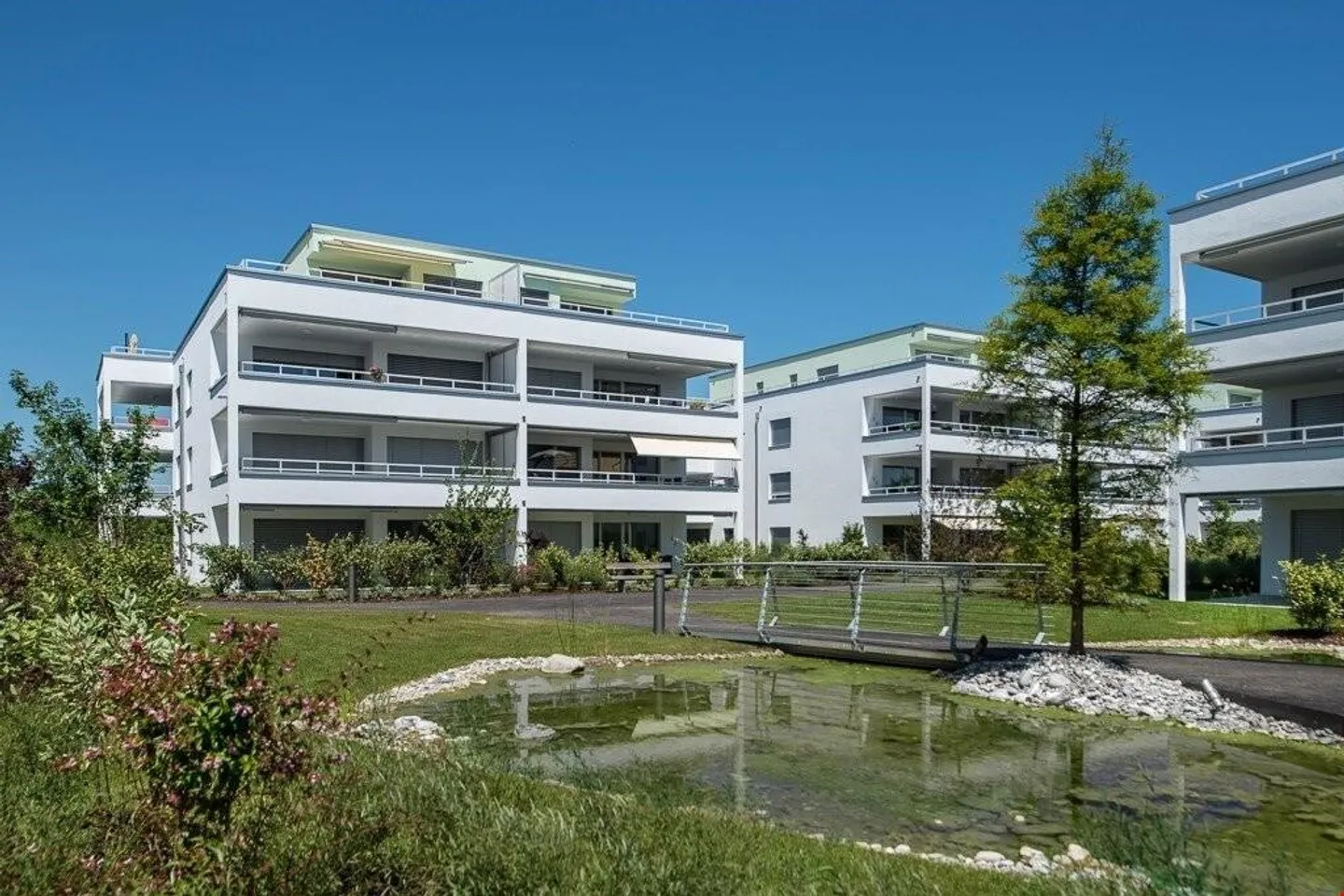 Chambres disponibles à louer près du lac ! - Photo 1 sur 3