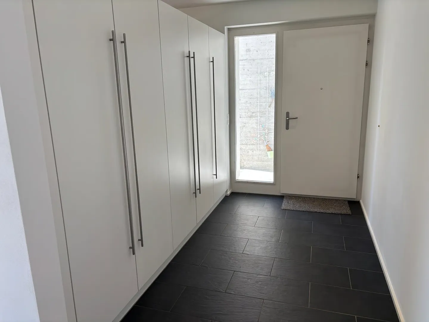 Appartement 5.5 pièces avec vue imprenable sur le lac et les montagnes - Photo 12 sur 17