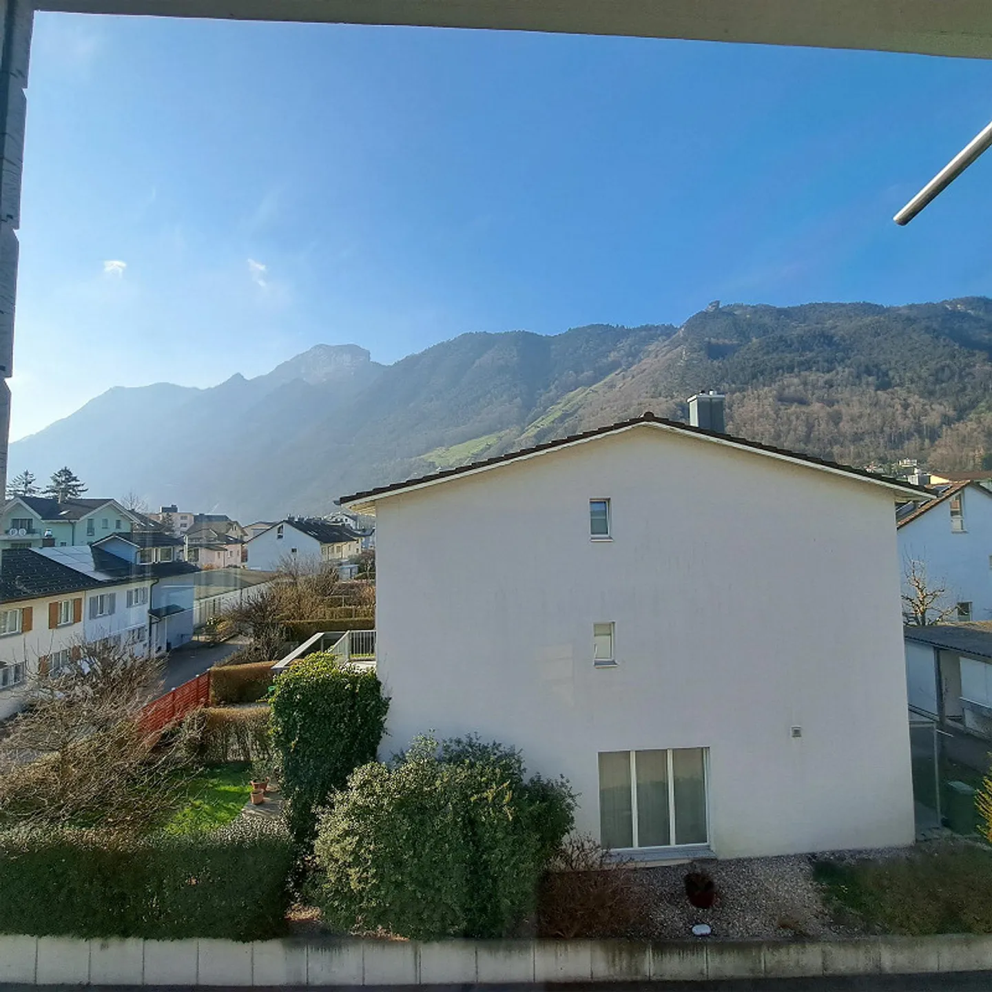 Charmante Wohnung am Vierwaldstättersee - Foto 1 von 6