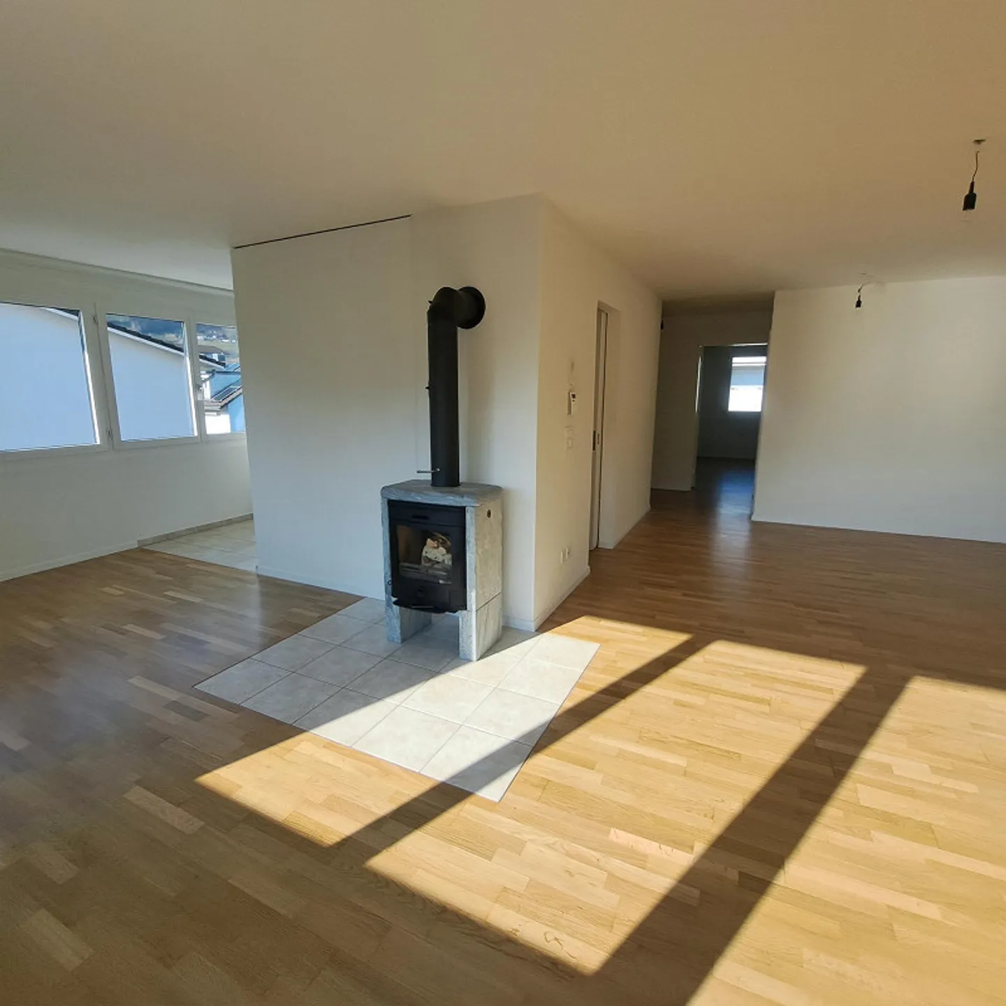 Charmante Wohnung am Vierwaldstättersee - Foto 2 von 6