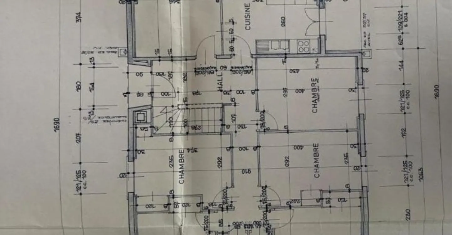 Villa familiale de plain-pied, à rénover, au calme - Foto 11 di 11