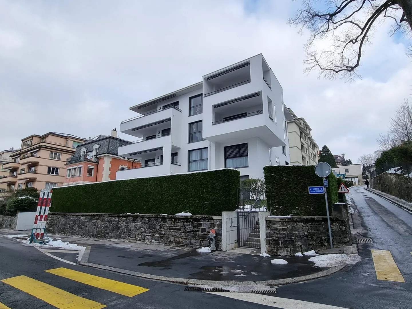 Charles-Secrétan 11 a Losanna - Posto auto interno in affitto - Foto 1 di 2