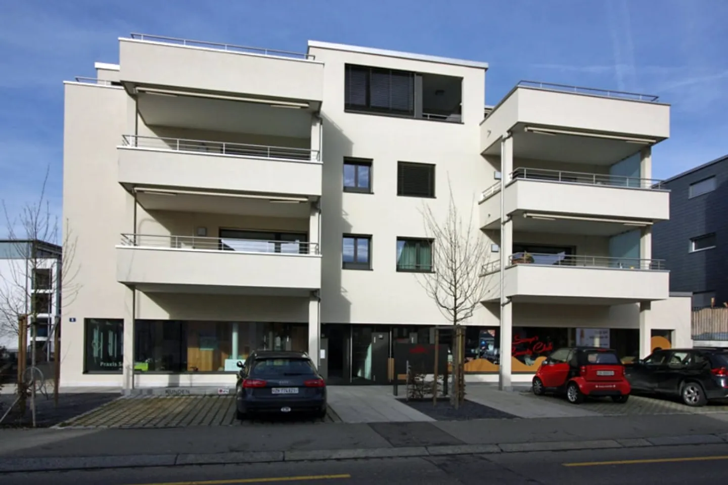 Moderne Arztpraxis im Stadtzentrum - Foto 1 von 11