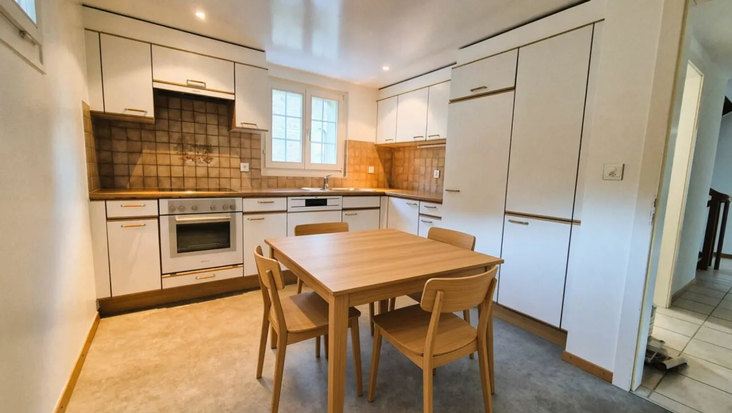 Penthouse for rent - Photo 5 of 11
