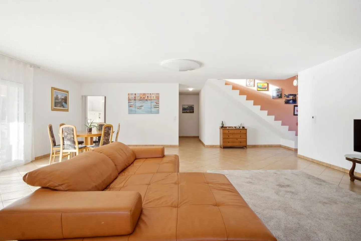 Grande villa moderne à vendre à Bassecourt - Photo 1 sur 13