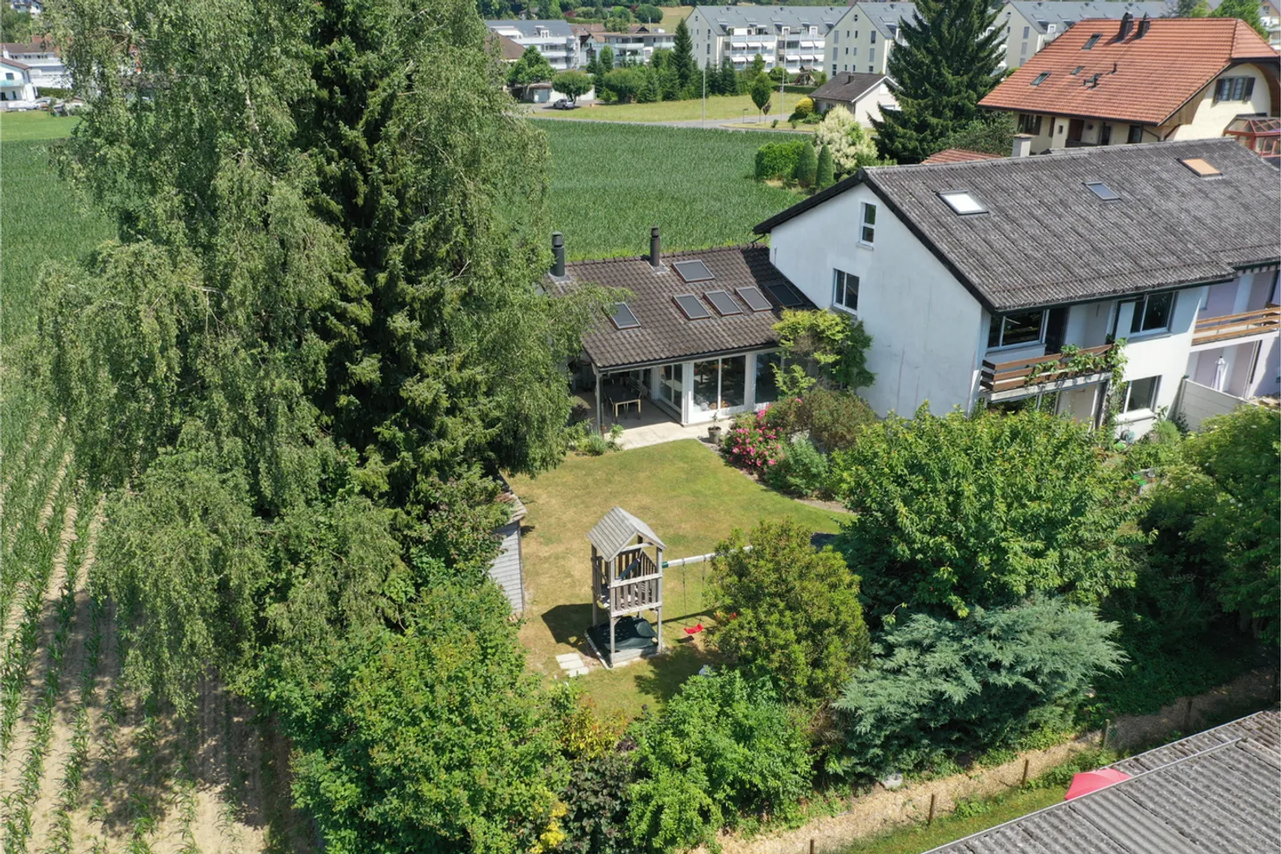 Charming Family Home with Garden - Photo 1 of 13