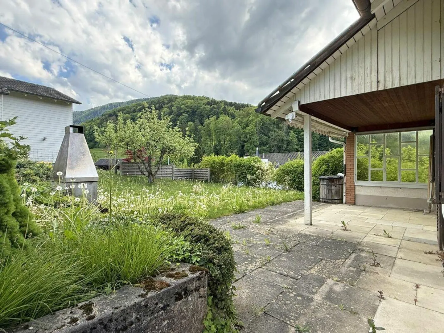 Idyllic Single-Family Home with Spacious Garden - Photo 13 of 14