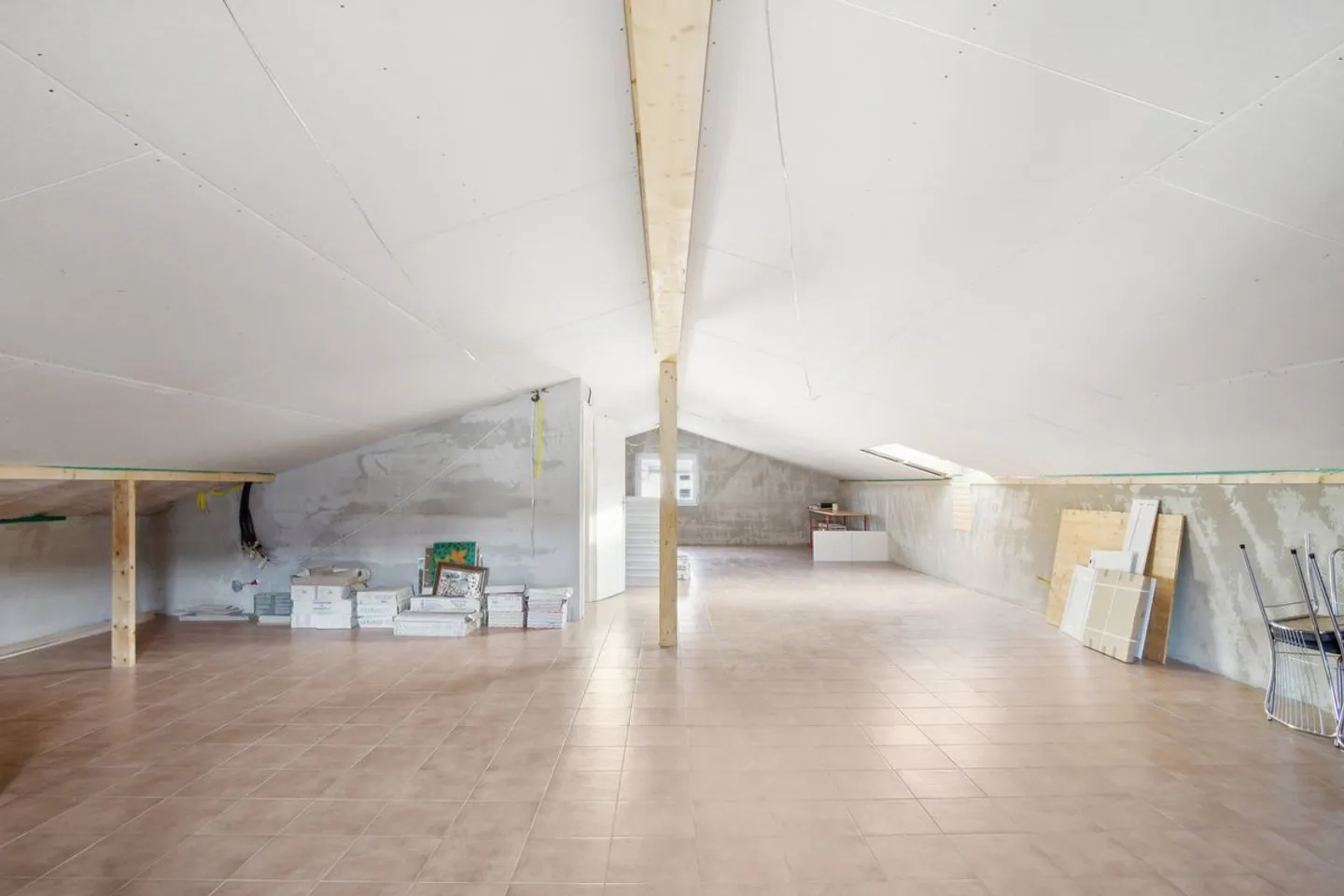 Grande villa moderne à vendre à Bassecourt - Photo 8 sur 13