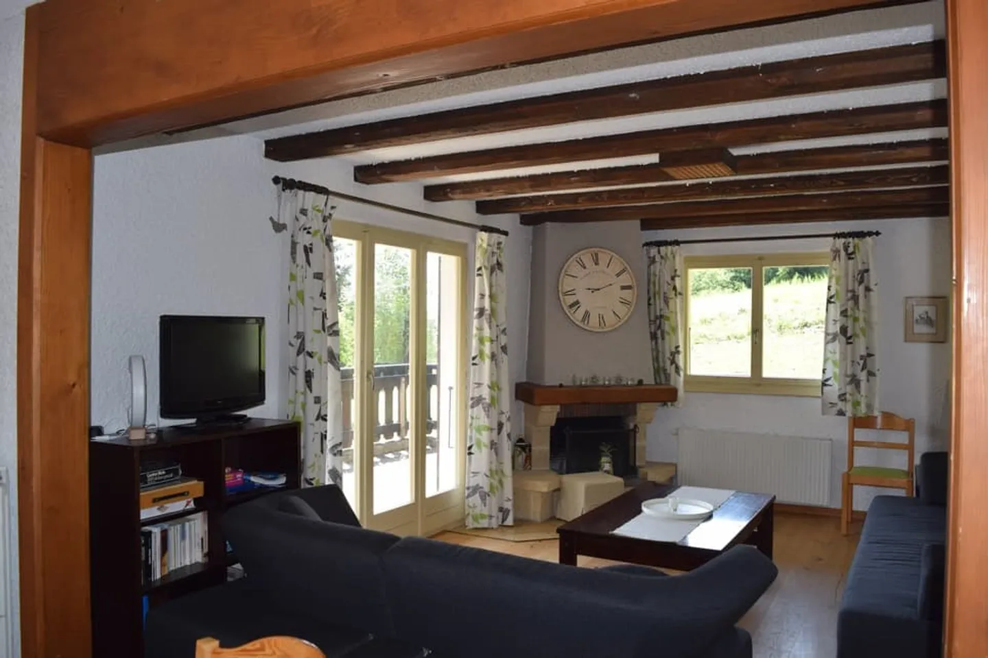 Une piscine et un tennis privés à votre disposition - Photo 1 sur 13