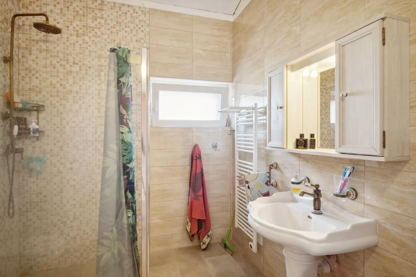 Grande villa moderne à vendre à Bassecourt - Photo 12 sur 13