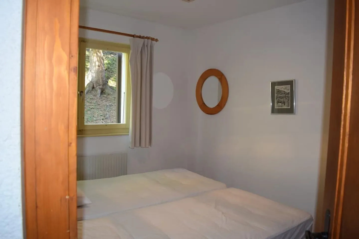 Une piscine et un tennis privés à votre disposition - Photo 6 sur 13