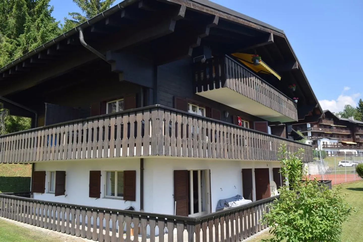 Une piscine et un tennis privés à votre disposition - Photo 13 sur 13