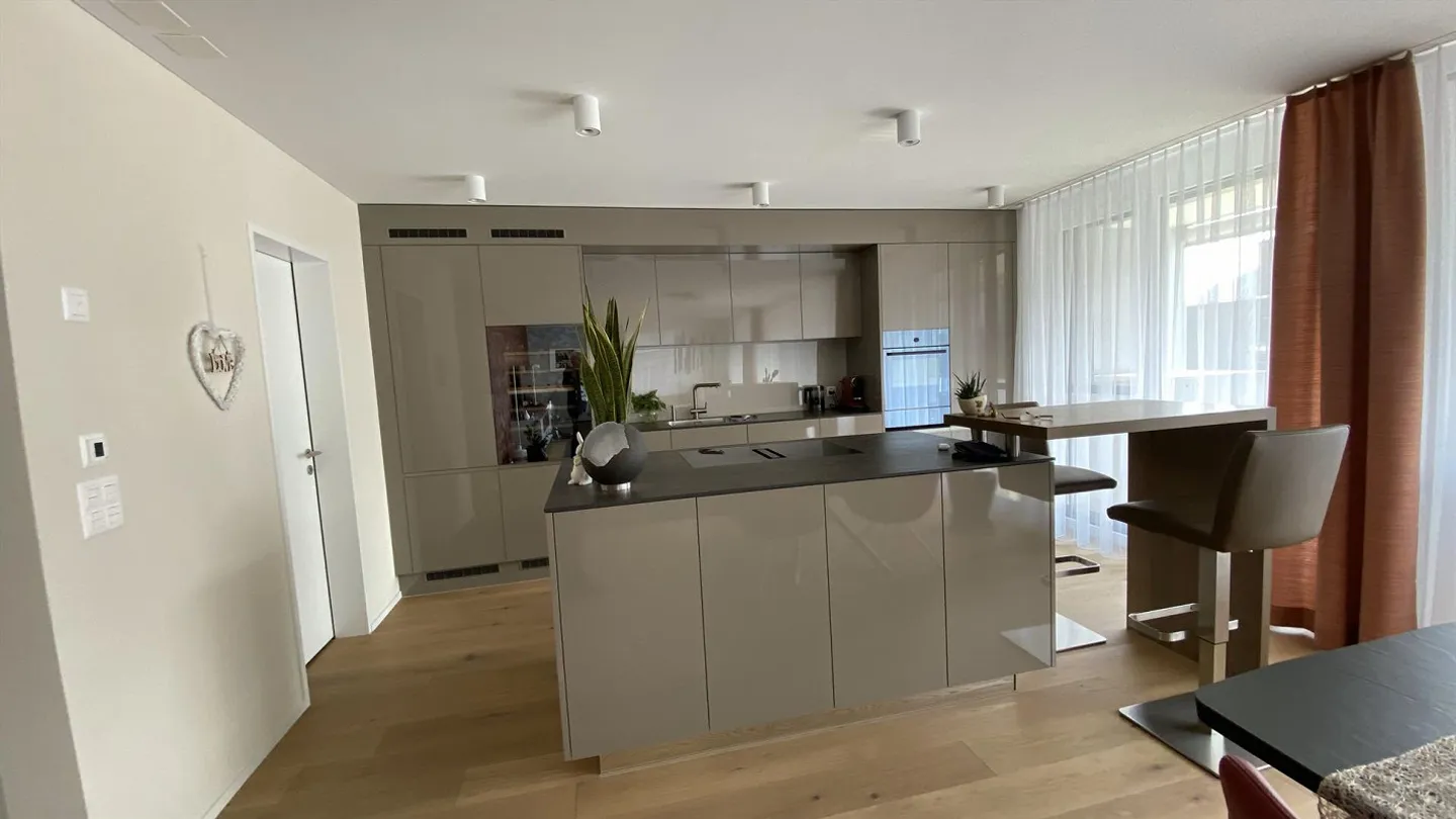 Stilvolle Wohnung in Maienfeld - Foto 3 von 7