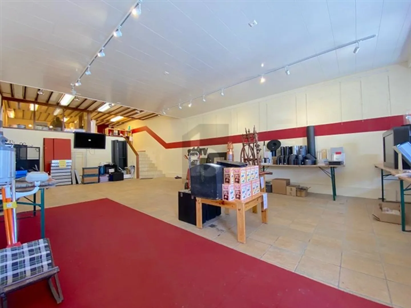 IDEALLY LOCATED IN THE HEART OF THE VILLAGE - Photo 5 of 6