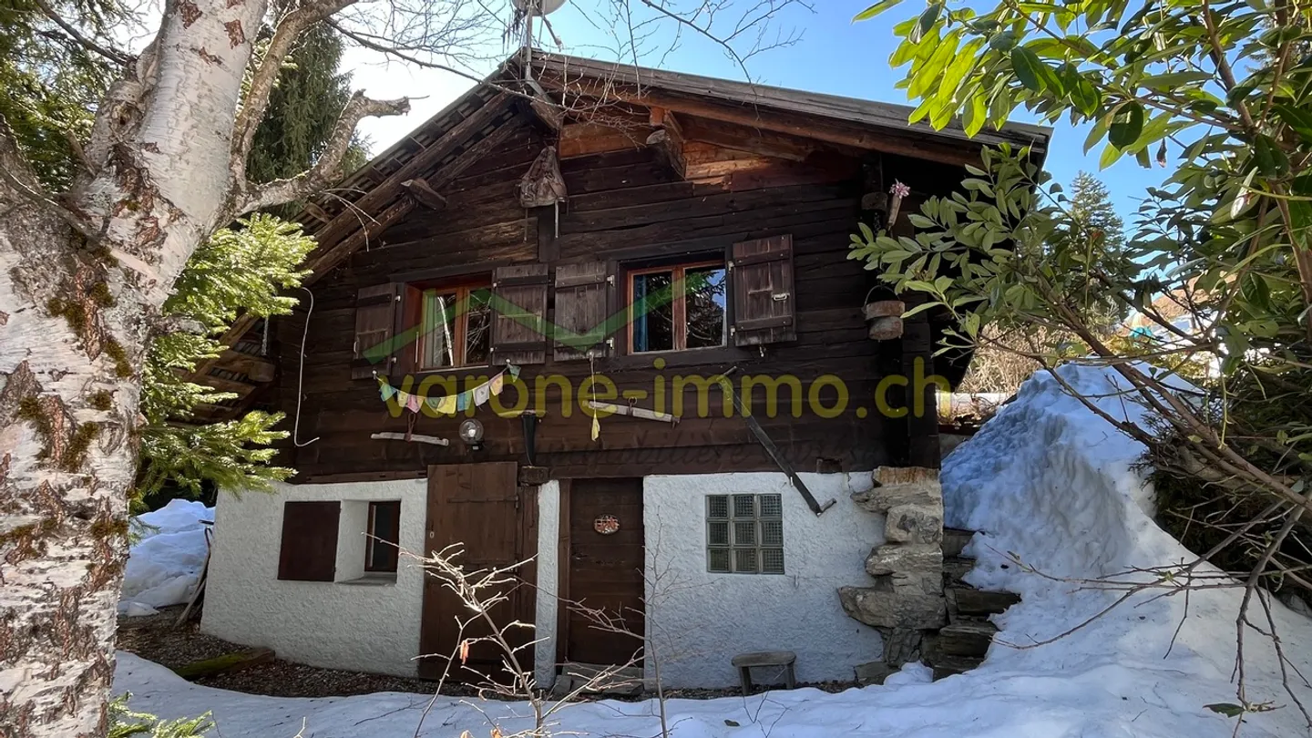Chalet rustique dans la vallée du Sanetsch - Photo 1 sur 9