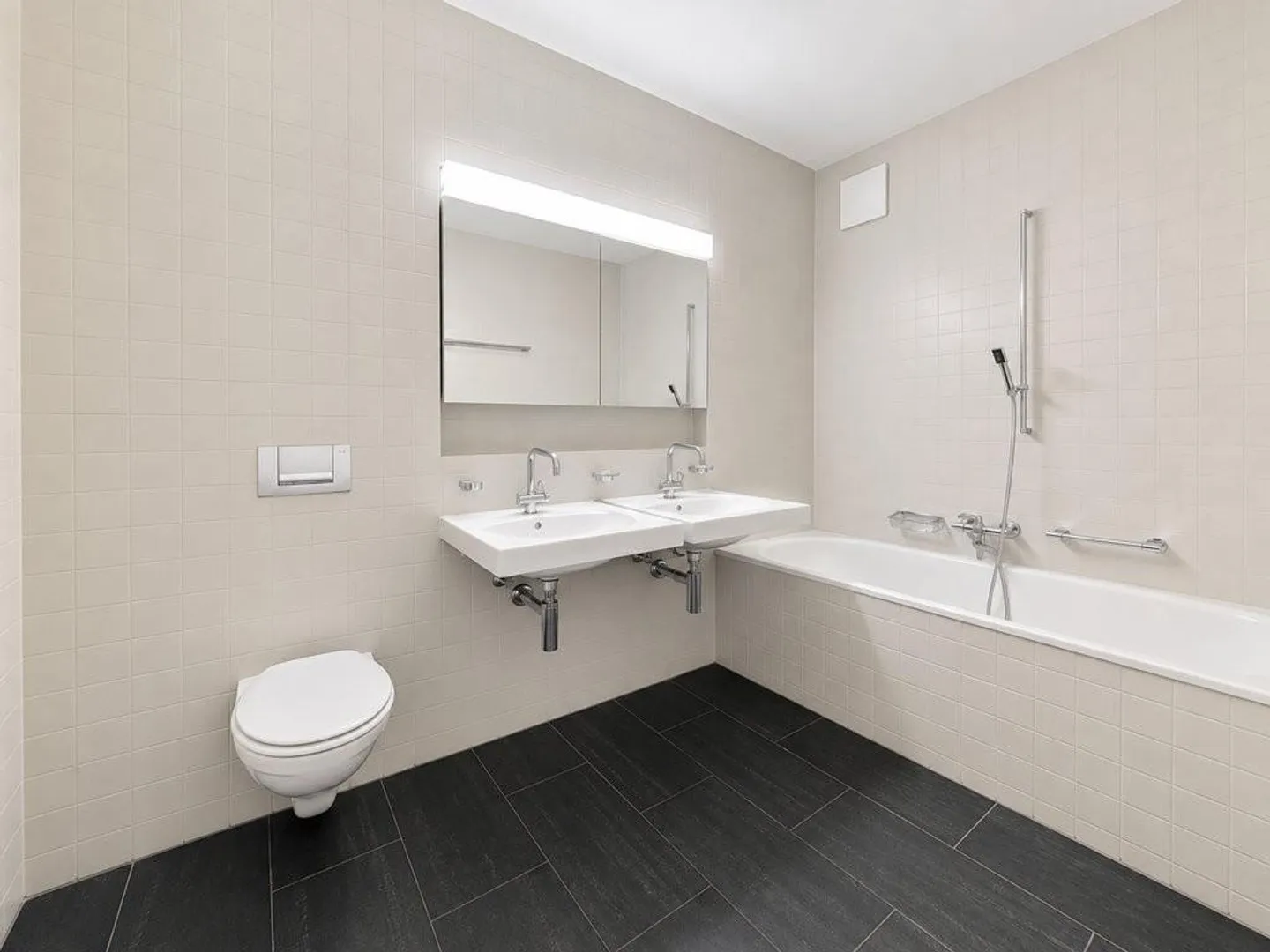 Spacious 3.5-room apartment in Zurich-Oerlikon - Photo 3 of 6