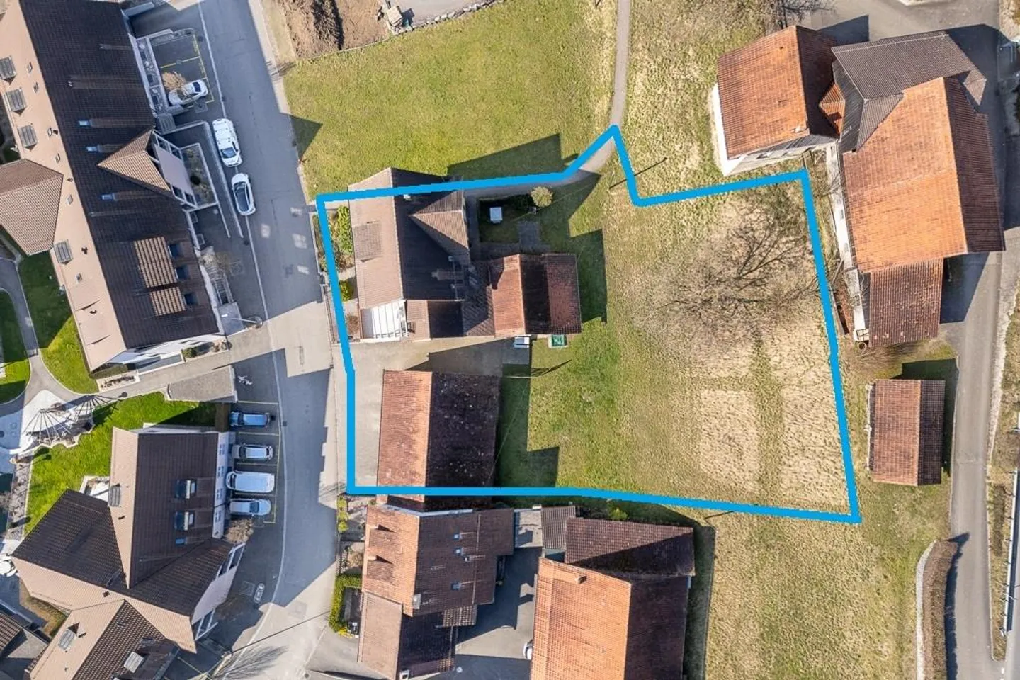 Maison bifamiliale avec terrain à bâtir - Indépendante et polyvalente - Photo 3 sur 9