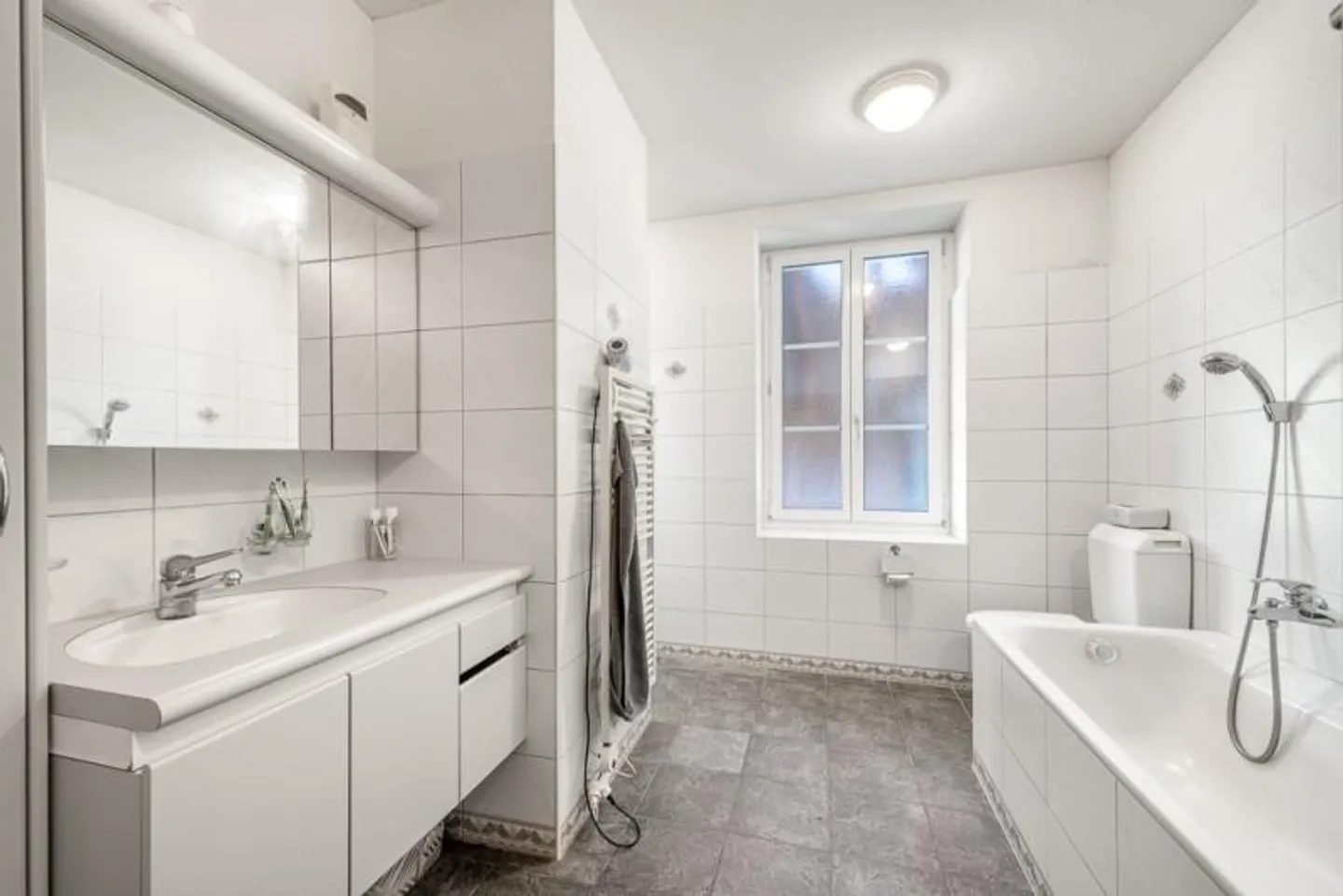 Maison bifamiliale avec terrain à bâtir - Indépendante et polyvalente - Photo 5 sur 9