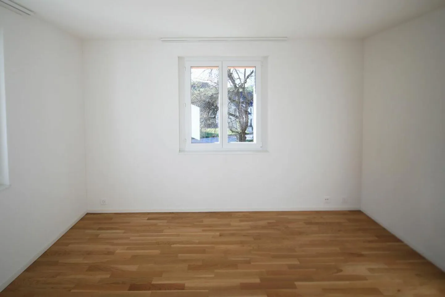 Ambiente luminoso in campagna - Foto 6 di 12