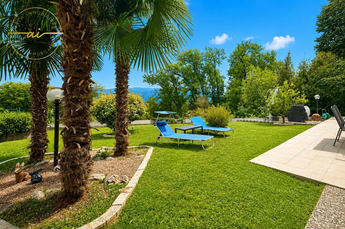 Duplex versatile con giardino - Foto 11 di 13