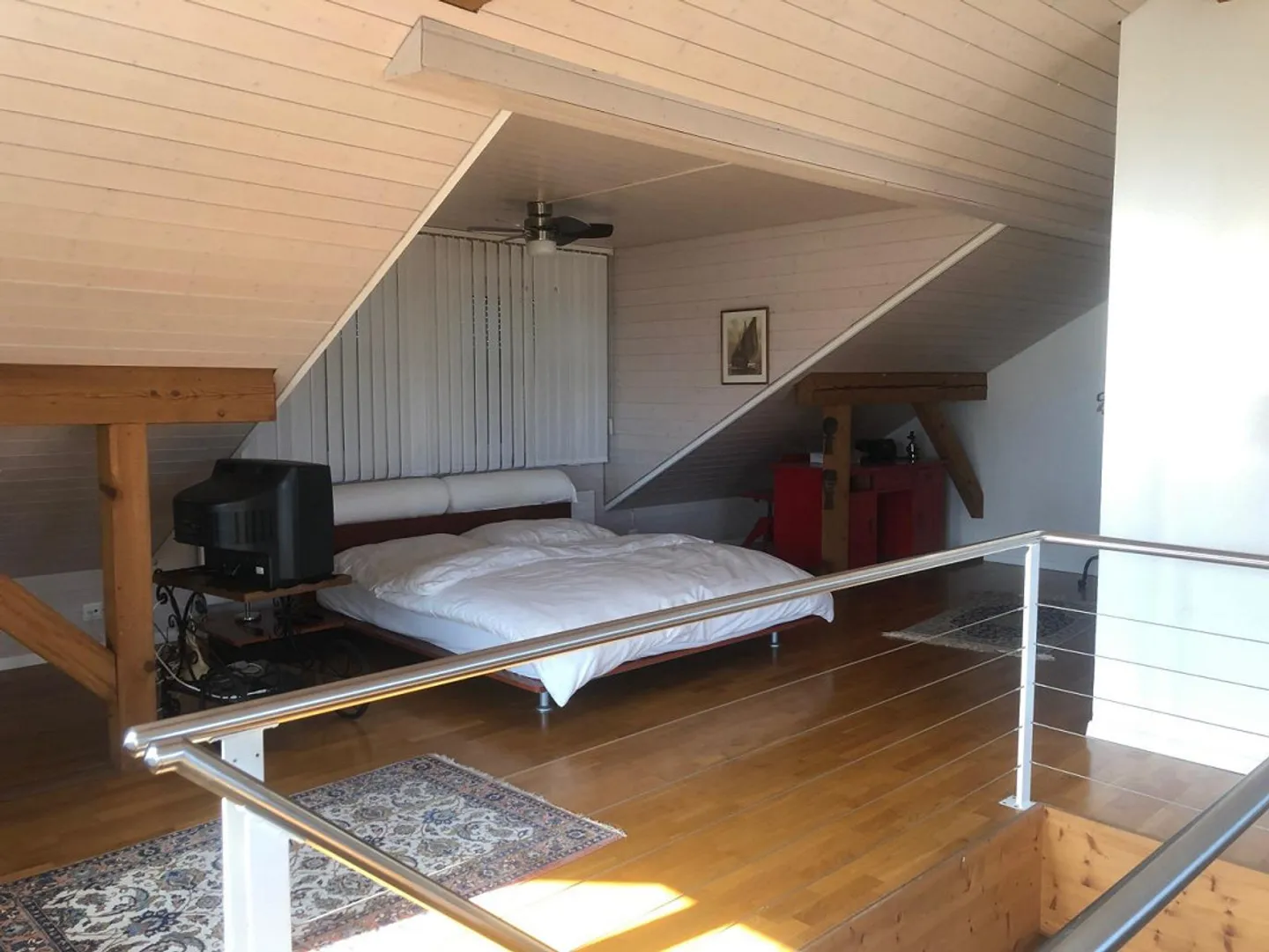 Bella e spaziosa appartamento di 2,5 stanze con galleria - Foto 7 di 12