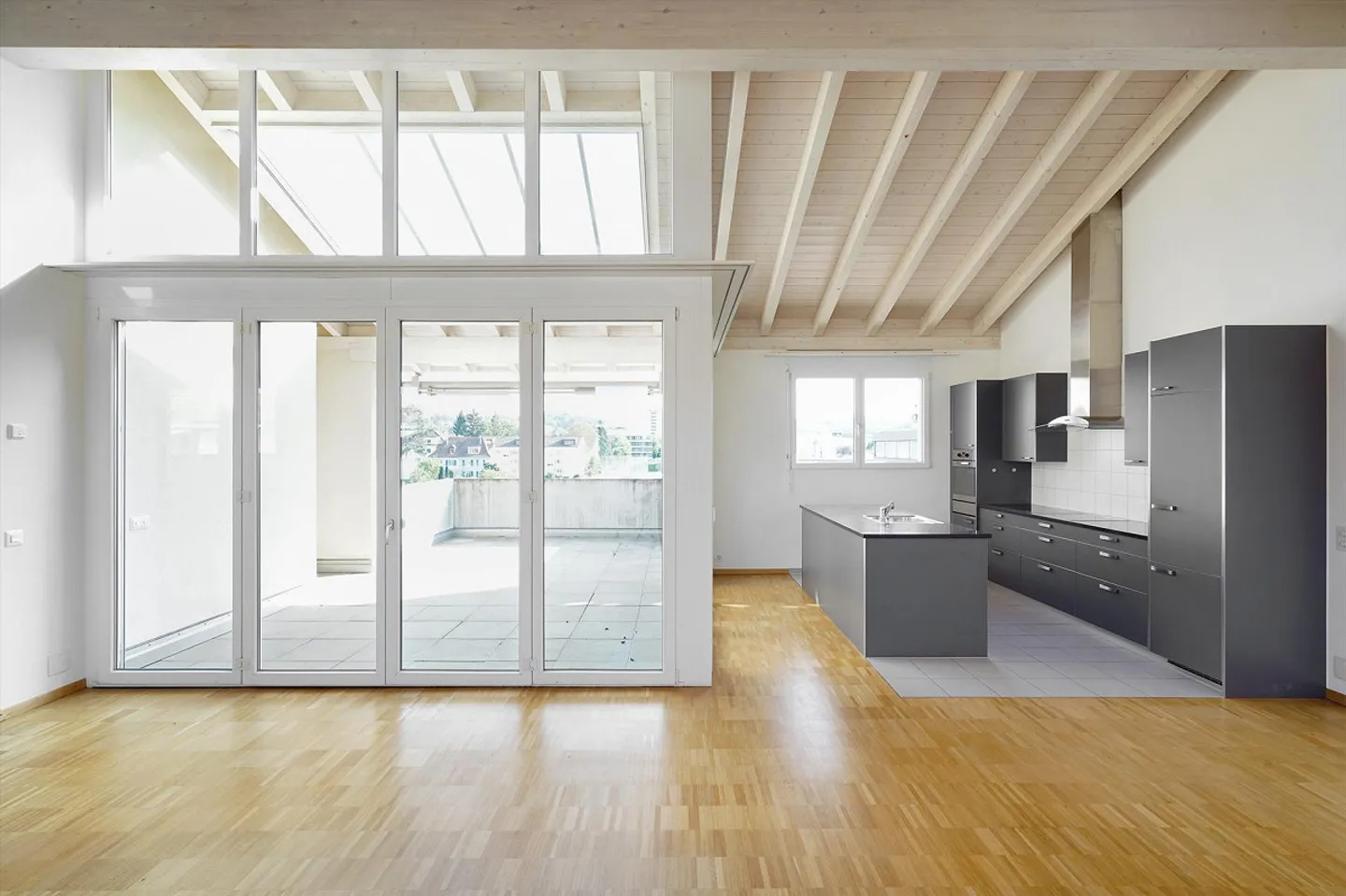 Penthouse exclusif avec terrasses - Photo 3 sur 13