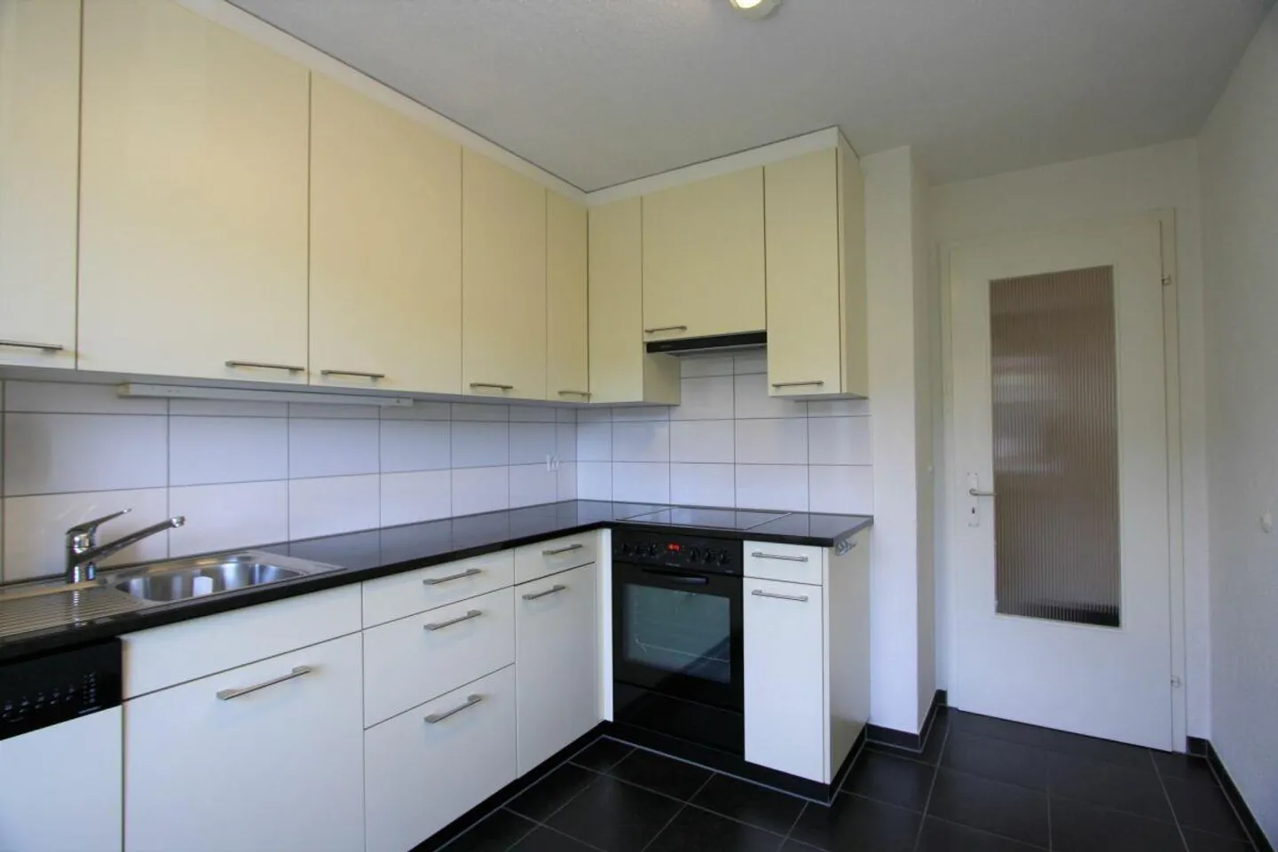 4-room apartment in Buchrain - Photo 3 of 5