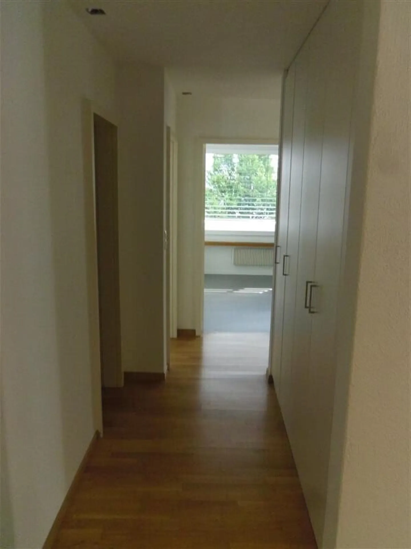 4-room apartment for rent - Photo 6 of 8