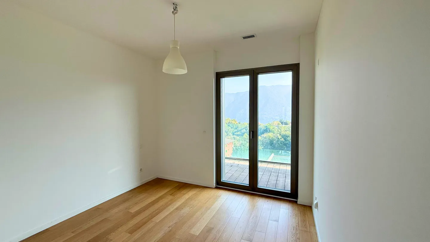 Appartamento in affitto - Foto 7 di 11
