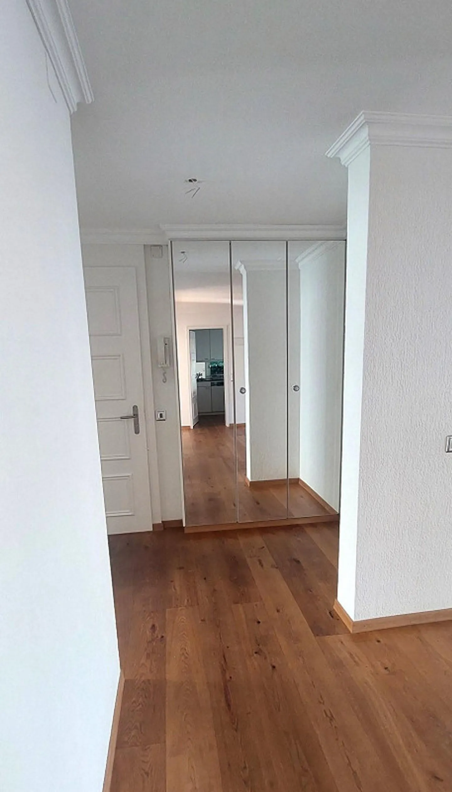 Helle 3.5-Zimmer-Wohnung mit Balkon - Foto 8 von 10