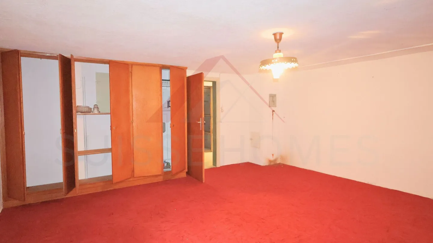 Villa d'exception avec 272 m² habitables, grand terrain et vue panoramique - à deux pas de Porrentruy - Photo 15 sur 17