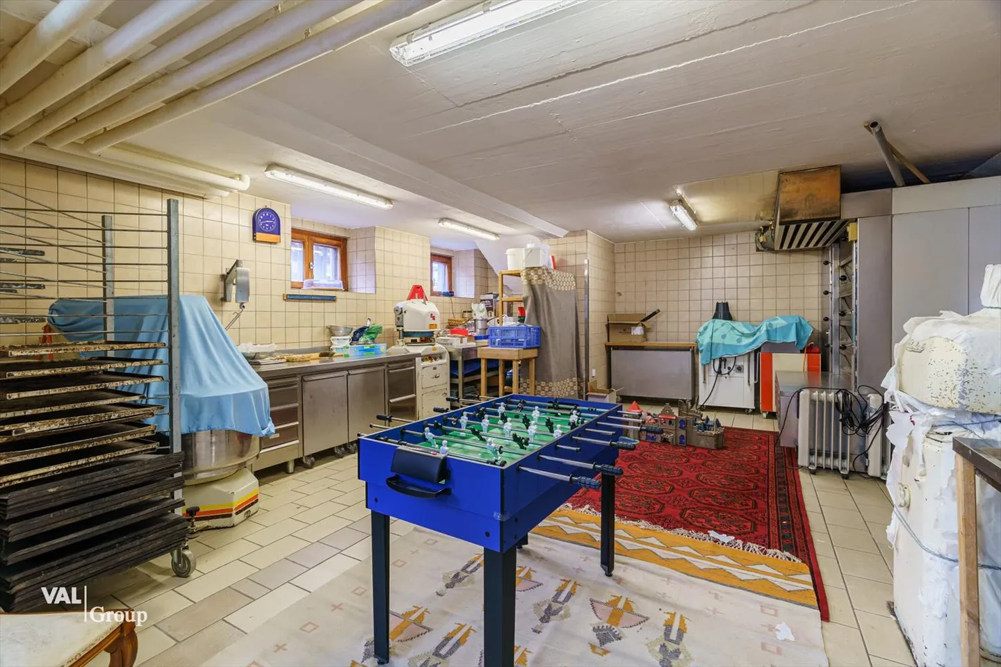 Maison multifamiliale attrayante avec appartement, gastronomie et possibilités de location de chambres - Photo 10 sur 13