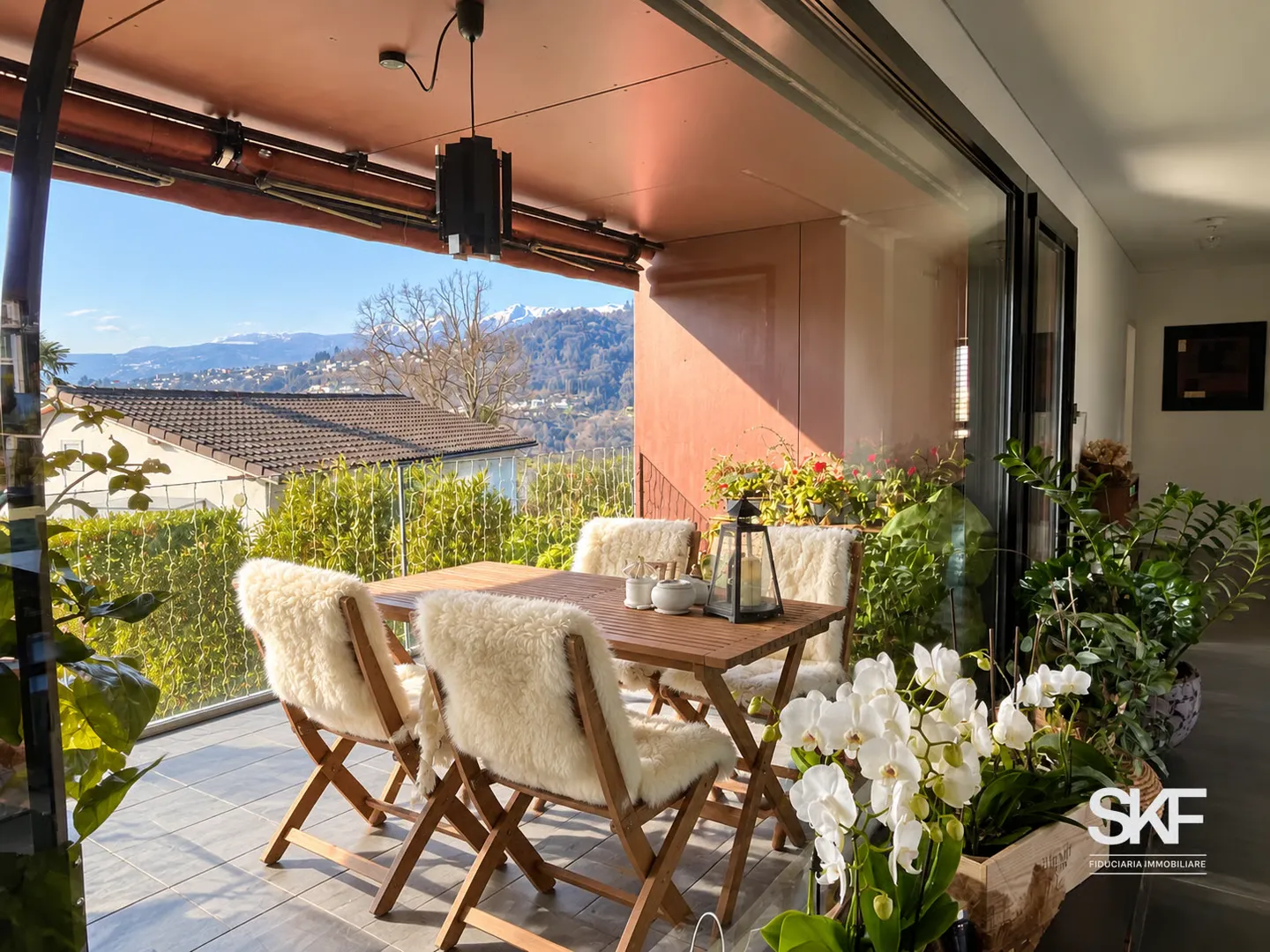 DAVESCO - FOR SALE MAGNIFICENT 4.5 ROOM APARTMENT WITH GARDEN - Photo 6 of 13