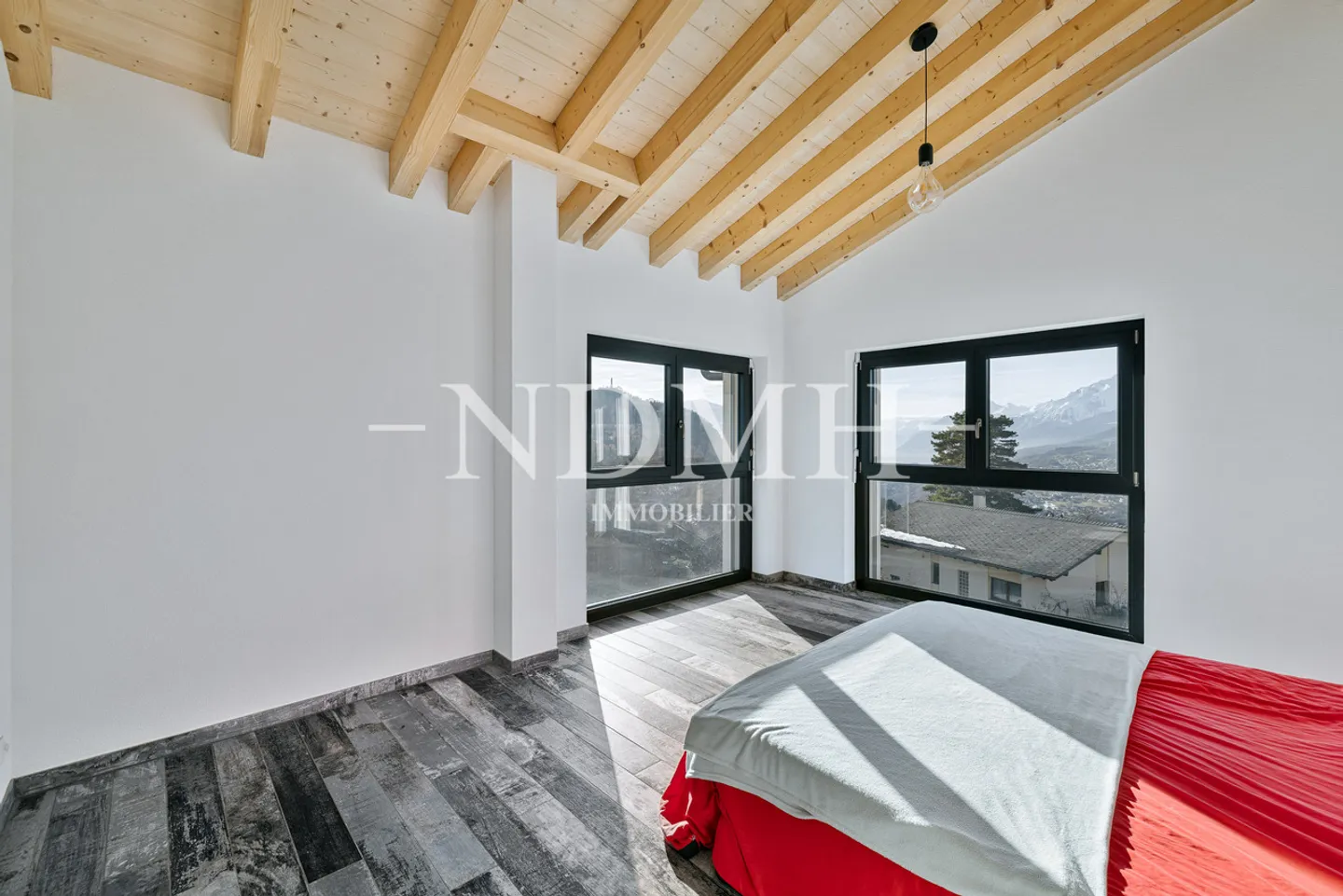 Prestigious villa with absolutely unique panoramic view - Photo 6 of 12