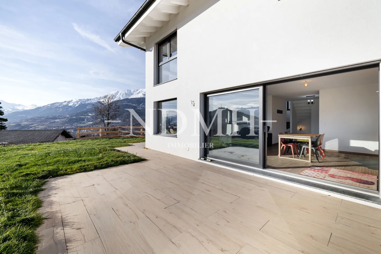 Prestigious villa with absolutely unique panoramic view - Photo 11 of 12