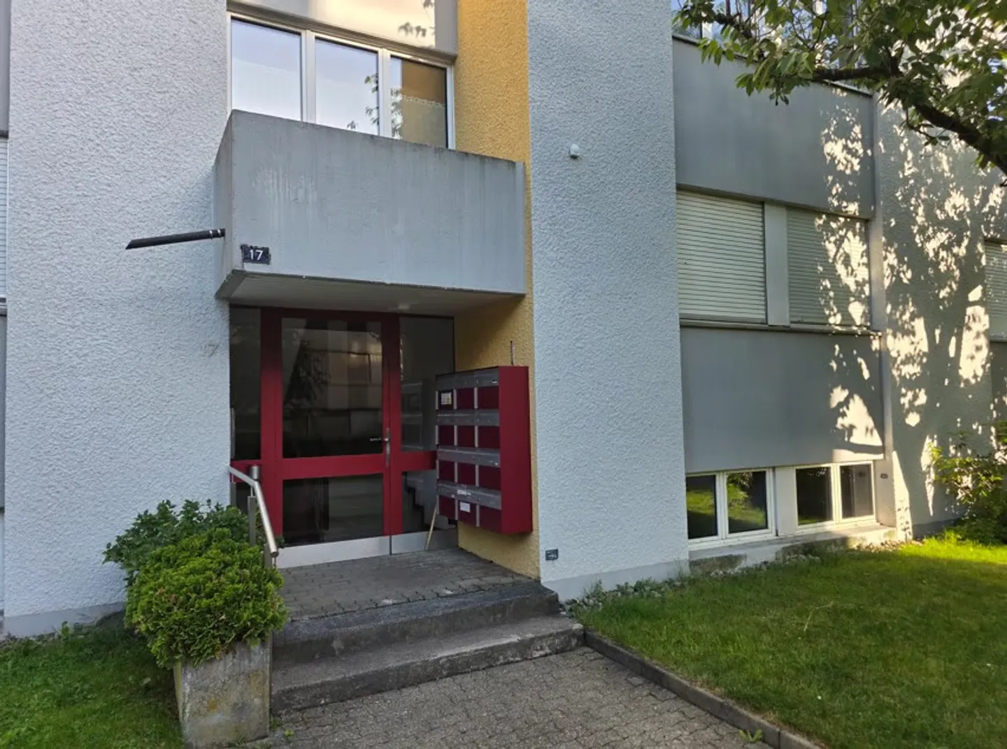 Appartement lumineux de 4 pièces avec coin jardin ensoleillé à Belp - disponible à partir de juillet 2026 - Photo 10 sur 11