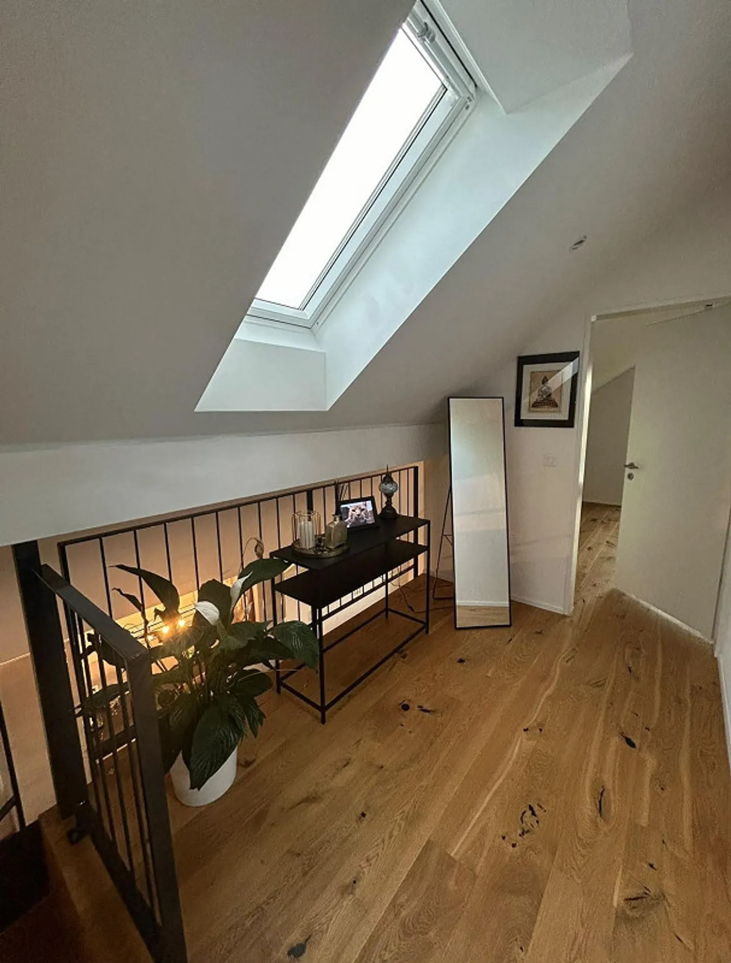Appartamento duplex elegante con 2 terrazze - Foto 3 di 12