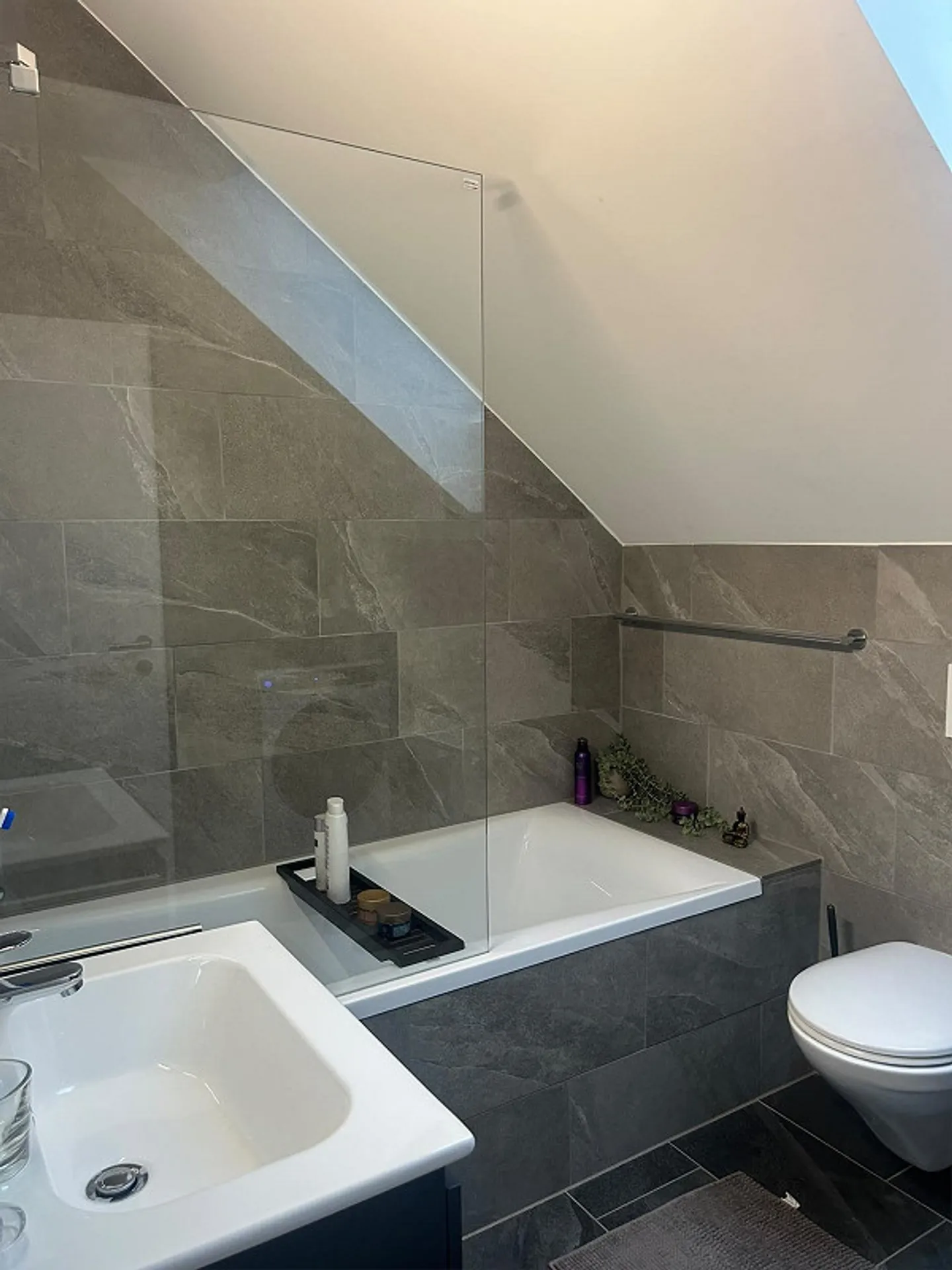 Appartamento duplex elegante con 2 terrazze - Foto 7 di 12