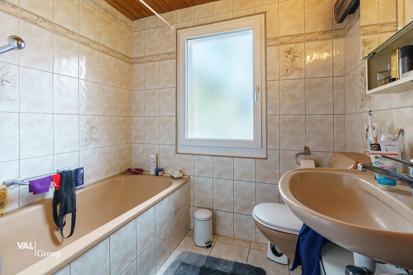 Ristorante molto centrale «Sport» e sopra un duplex di 4,5 stanze - Foto 6 di 13