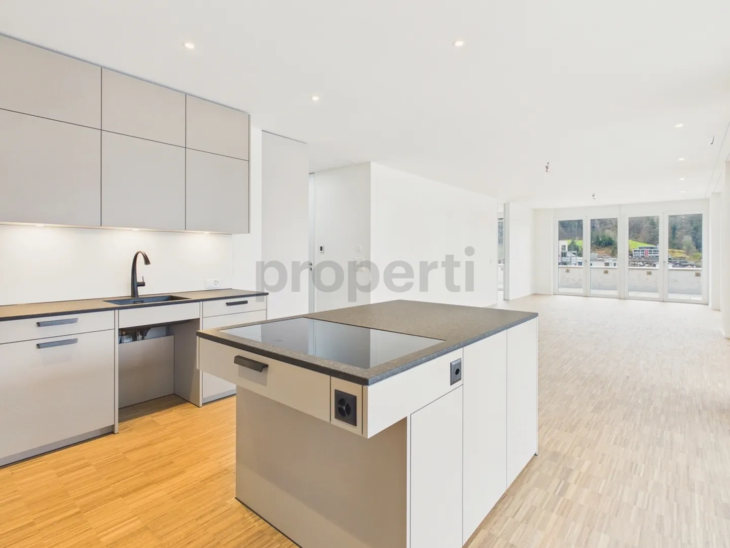 Moderne Attikawohnung mit Terrasse - Foto 5 von 13