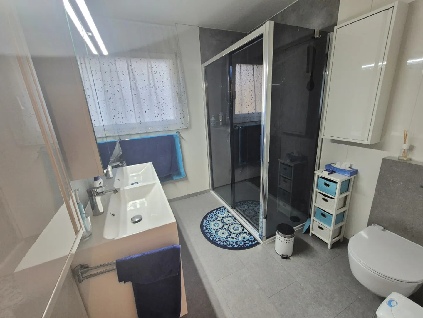 Wunderschöne! Geräumige 4,5-Zimmer-Wohnung mit Veranda, Terrasse und Garten - Foto 10 von 13